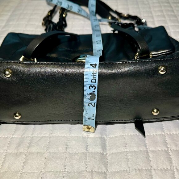 Stuart Weitzman Collection Black Leather Double Strap Turnlock Flap Shoulder Bag - Picture 15 of 16